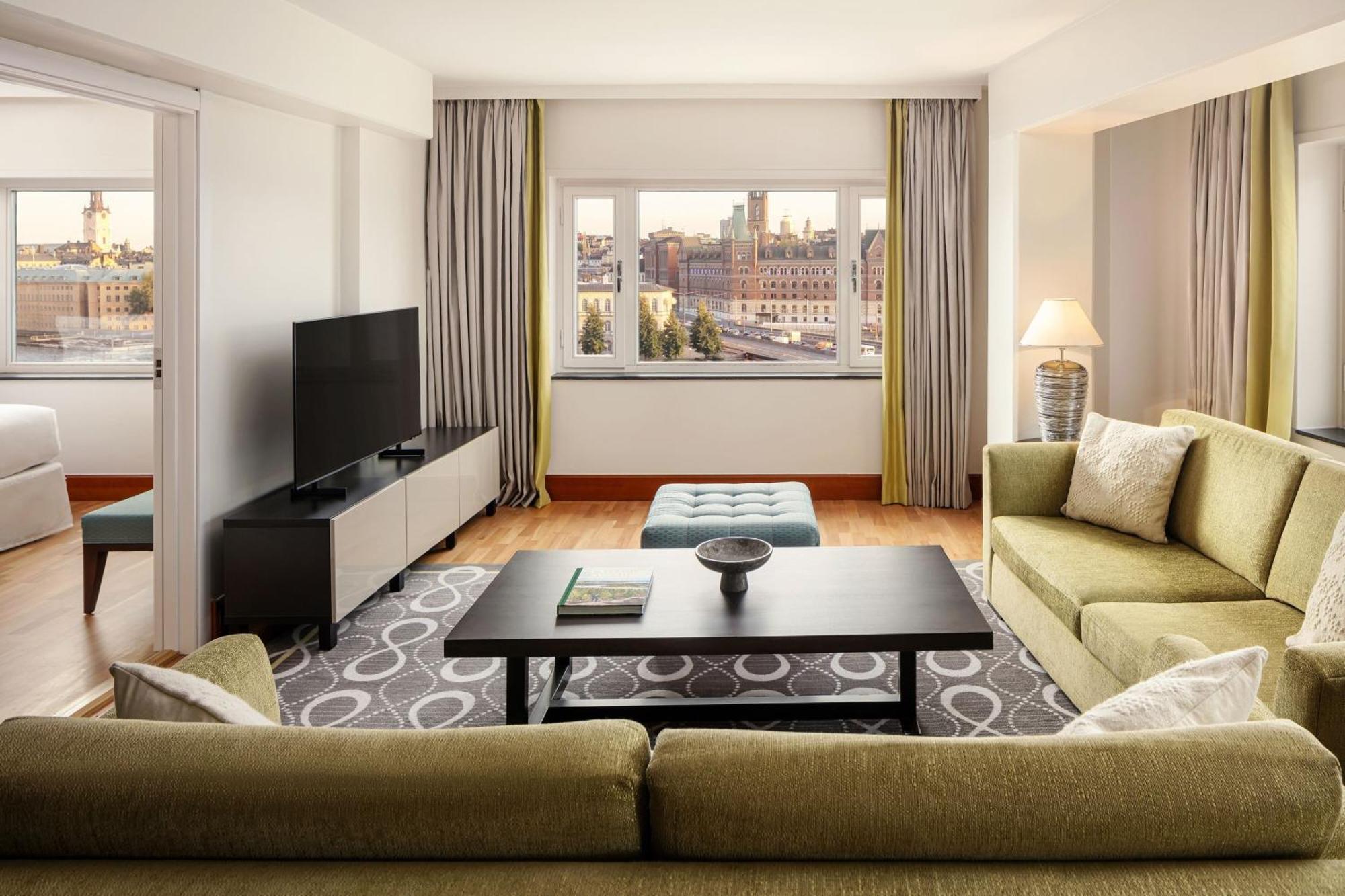 Sheraton Stockholm Hotel Exterior photo Living room